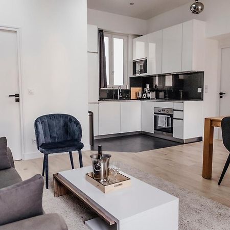Luxury Apartment Elysees Париж Экстерьер фото