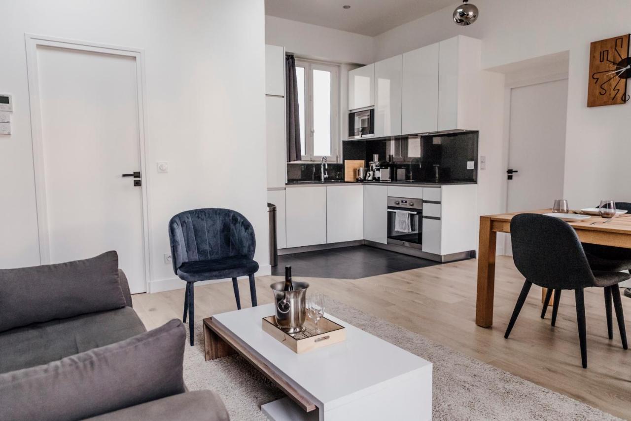 Luxury Apartment Elysees Париж Экстерьер фото